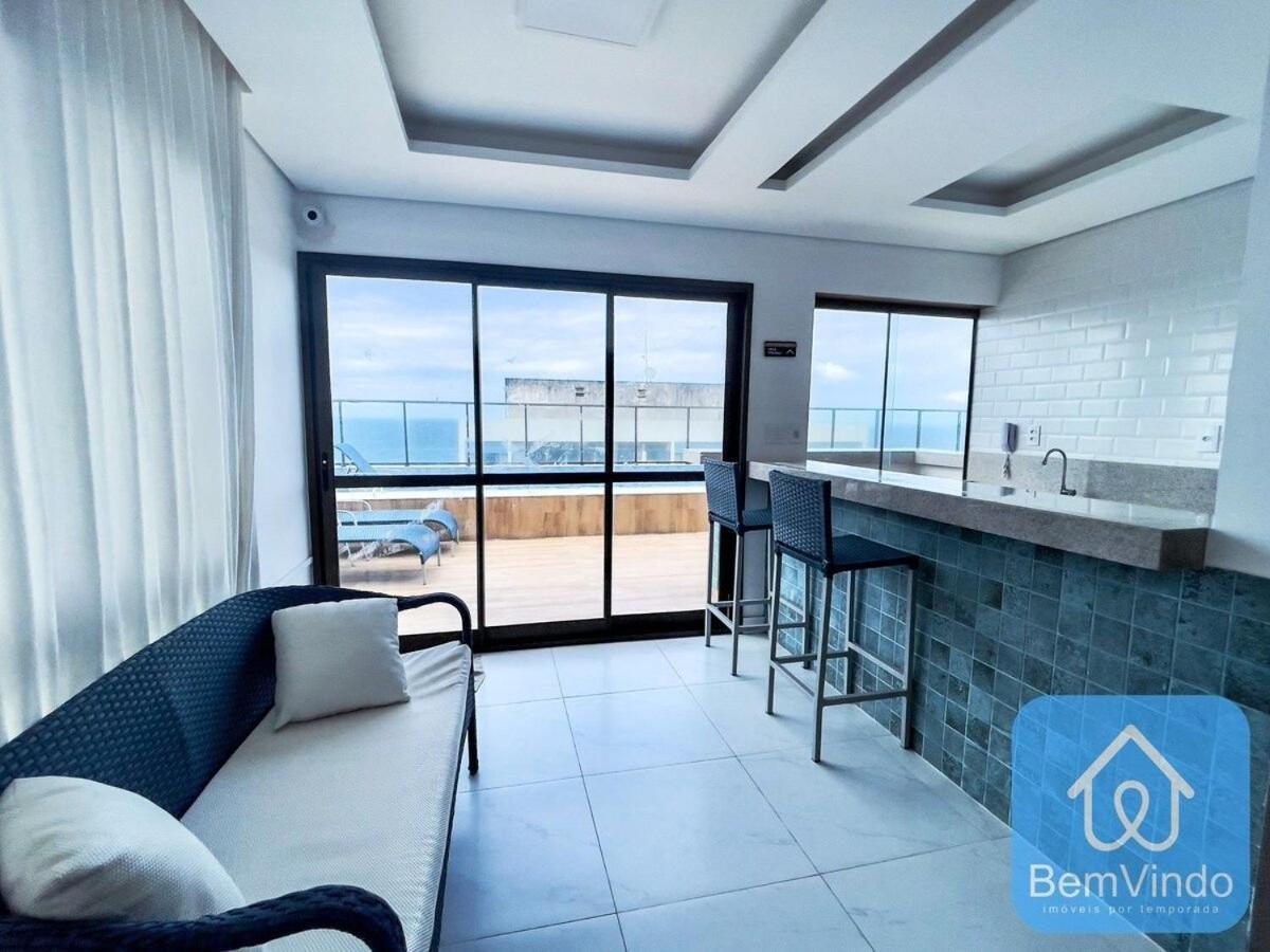 Apartamento Completo A 150M Da Praia Da Barra Apartment Салвадор Екстериор снимка